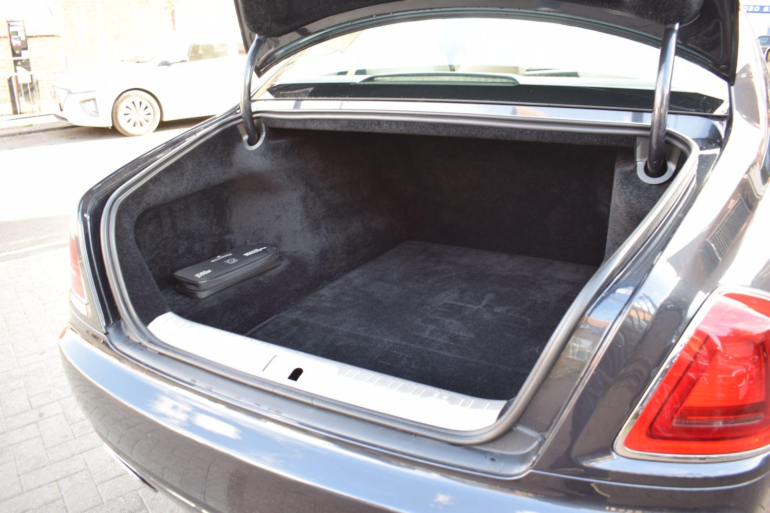 Vehicle 28