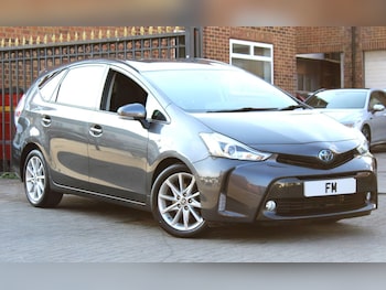 Used Toyota Prius+ 2020 for sale - 78535334: Photo