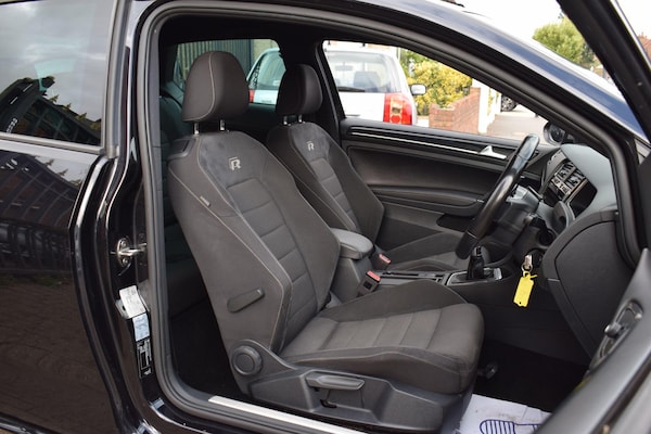 Used Volkswagen Golf 2017 for sale - 75770078: Photo 14