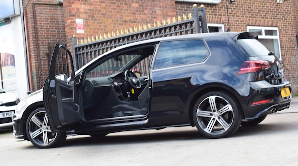 Used Volkswagen Golf 2017 for sale - 75770078: Photo 17
