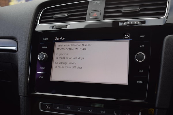 Used Volkswagen Golf 2017 for sale - 75770078: Photo 36