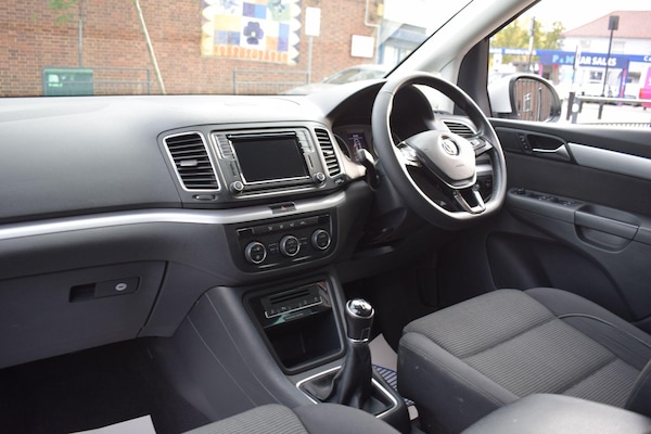 Used Volkswagen Sharan 2020 for sale - 76136221: Photo 2