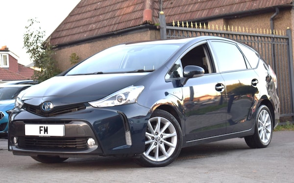 Used Toyota Prius+ 2020 for sale - 76189550: Photo 22