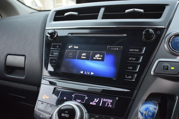 Used Toyota Prius+ 2020 for sale - 76189550: Photo 32