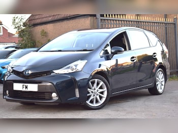 Used Toyota Prius+ 2020 for sale - 76189550: Photo 3
