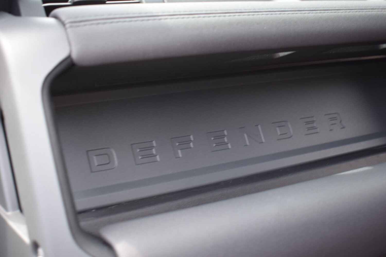 Used Land Rover Defender 90 for sale - 78156944: Photo 23