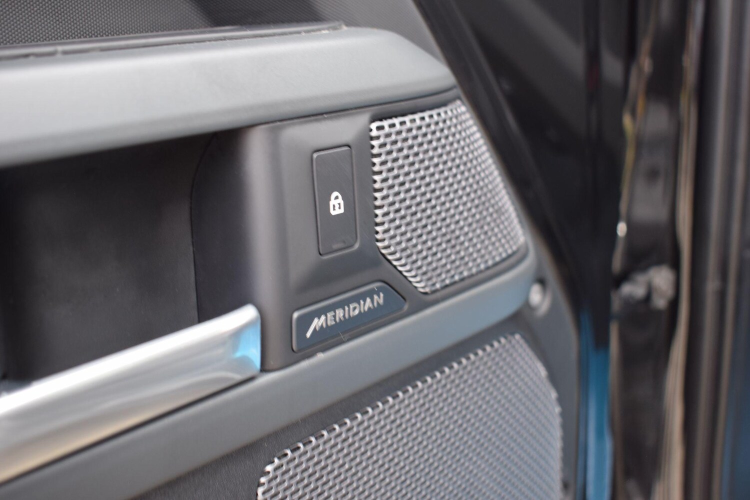 Used Land Rover Defender 90 for sale - 78156944: Photo 24