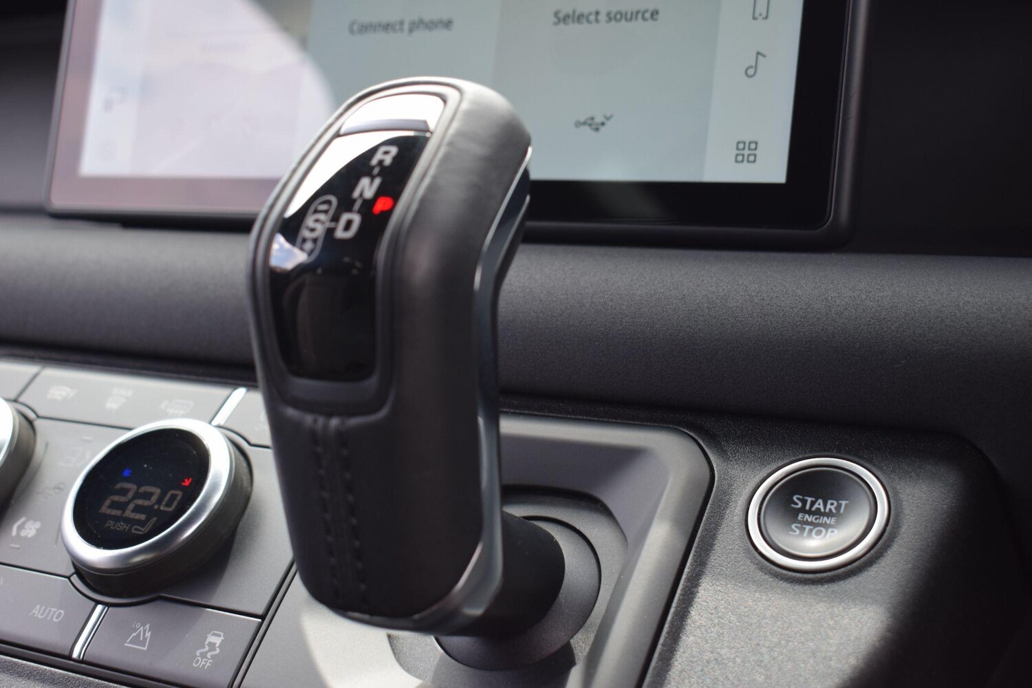 Used Land Rover Defender 90 for sale - 78156944: Photo 30