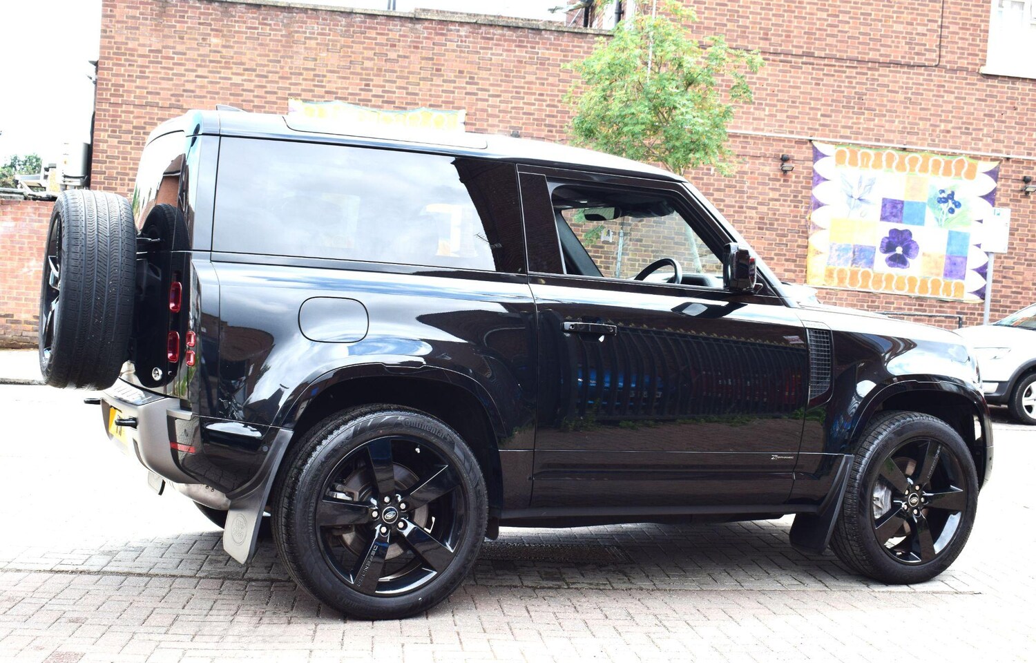 Used Land Rover Defender 90 for sale - 78156944: Photo 31