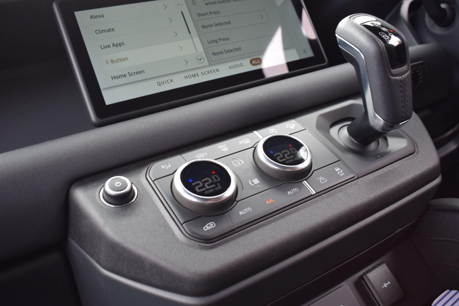 Used Land Rover Defender 90 for sale - 78156944: Photo 32