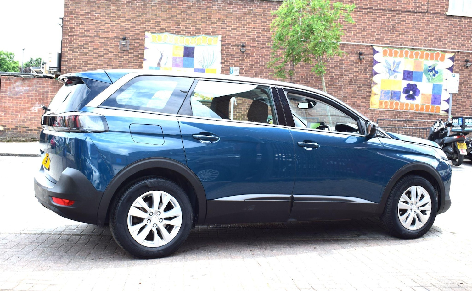 Vehicle 8