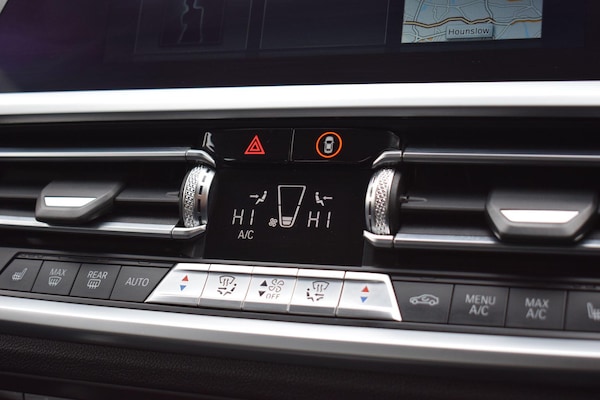 Used BMW 3 Series 2020 for sale - 75989817: Photo 25