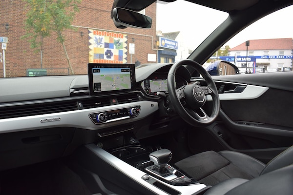 Used Audi A4 2020 for sale - 76240259: Photo 2