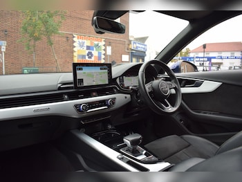 Used Audi A4 2020 for sale - 76240259: Photo 2