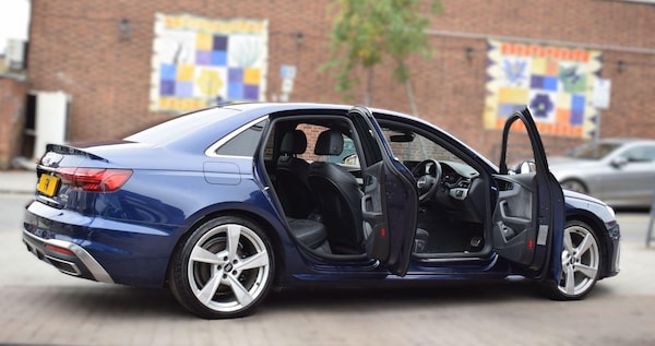 Used Audi A4 2020 for sale - 76240259: Photo 7
