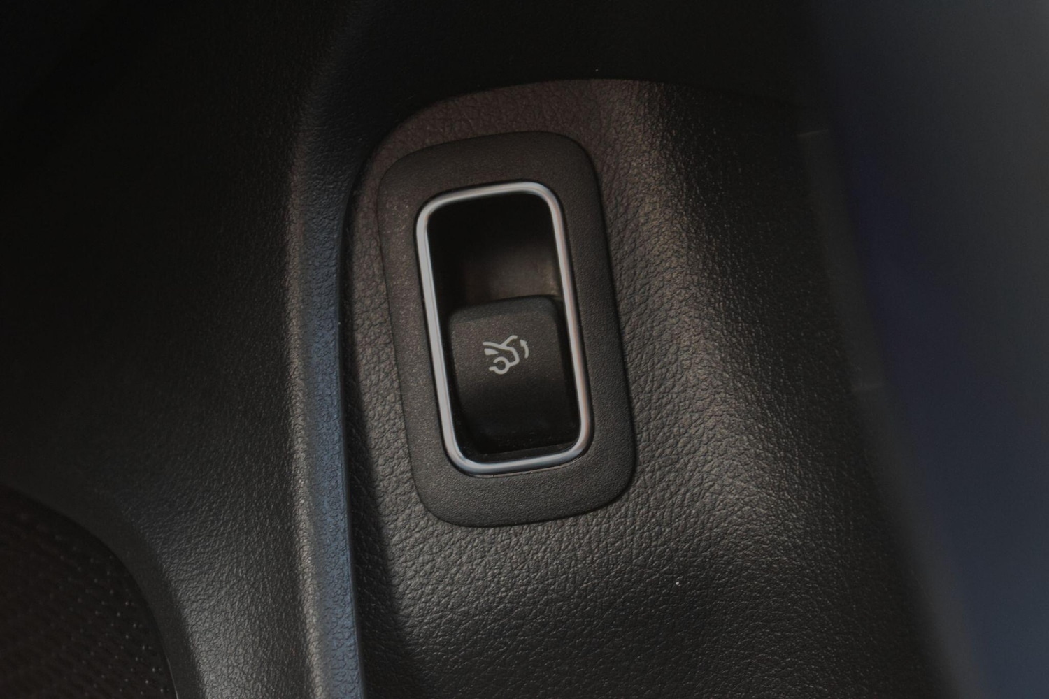 Used Mercedes-Benz CLA 2020 for sale - 77823797: Photo 37