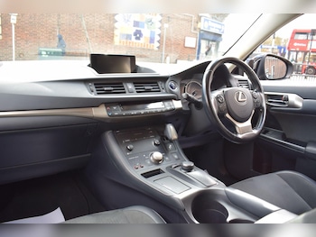 Used Lexus CT 2019 for sale - 77838433: Photo
