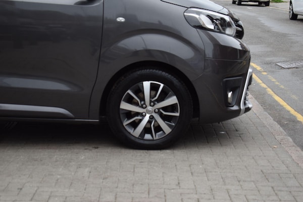 Used Toyota PROACE CITY Verso 2020 for sale - 76314261: Photo 30