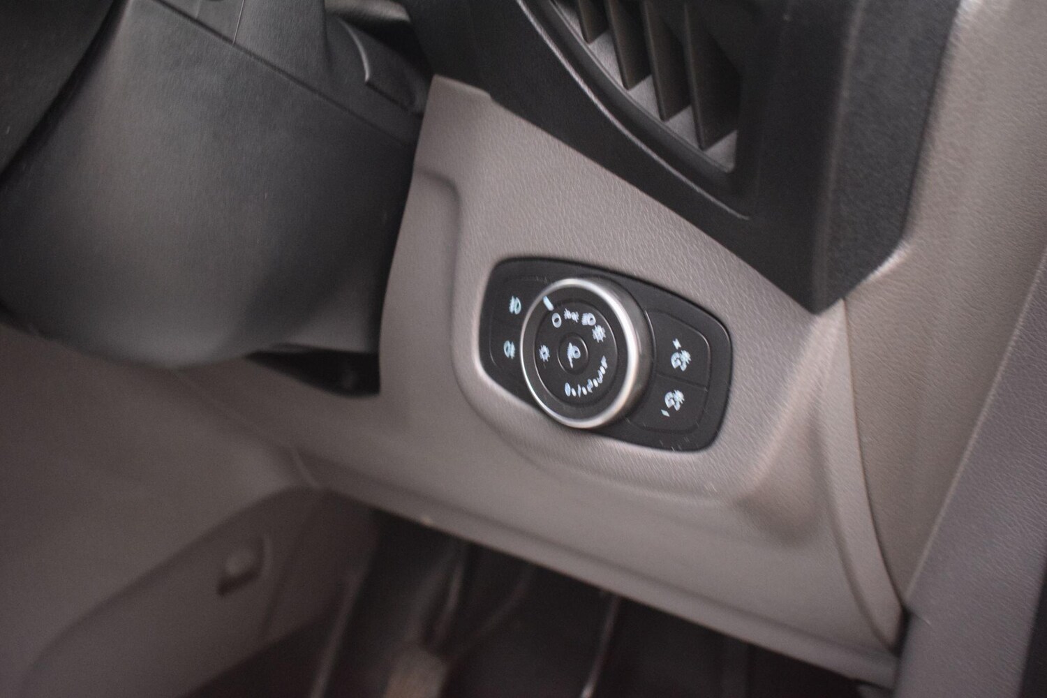 Used Ford Transit Connect 2020 for sale - 77549916: Photo 37