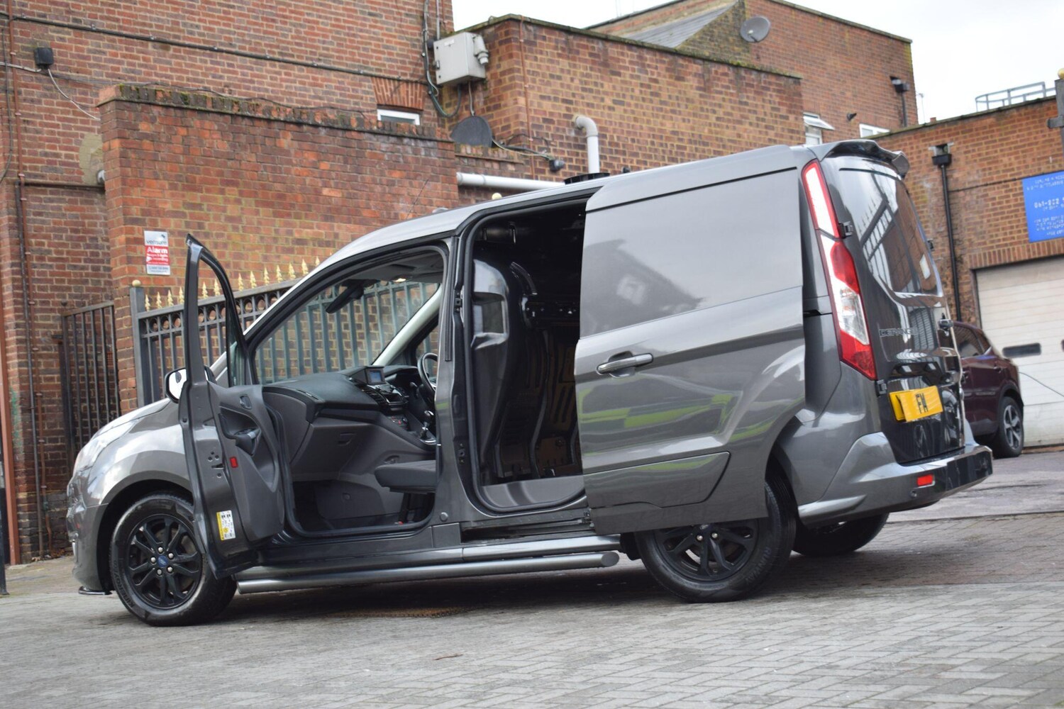 Used Ford Transit Connect 2020 for sale - 77549916: Photo 9