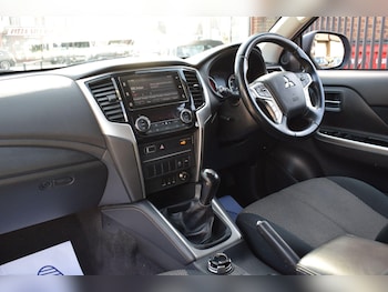 Used Mitsubishi L200 2021 for sale - 74888236: Photo