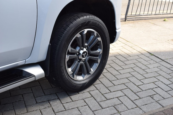 Used Mitsubishi L200 2021 for sale - 74888236: Photo 41
