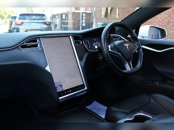 Used Tesla Model S 2018 for sale - 79093491: Photo