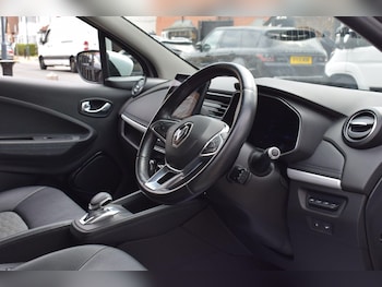 Used Renault Zoe 2021 for sale - 79291722: Photo
