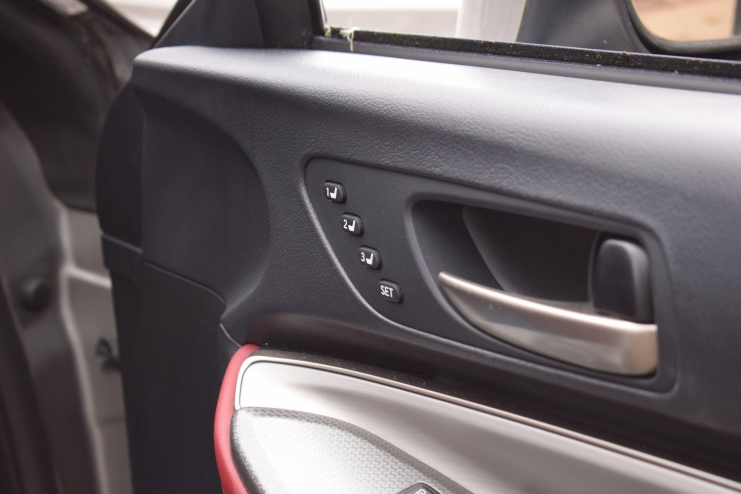 Used Lexus RC for sale - 78071734: Photo 24