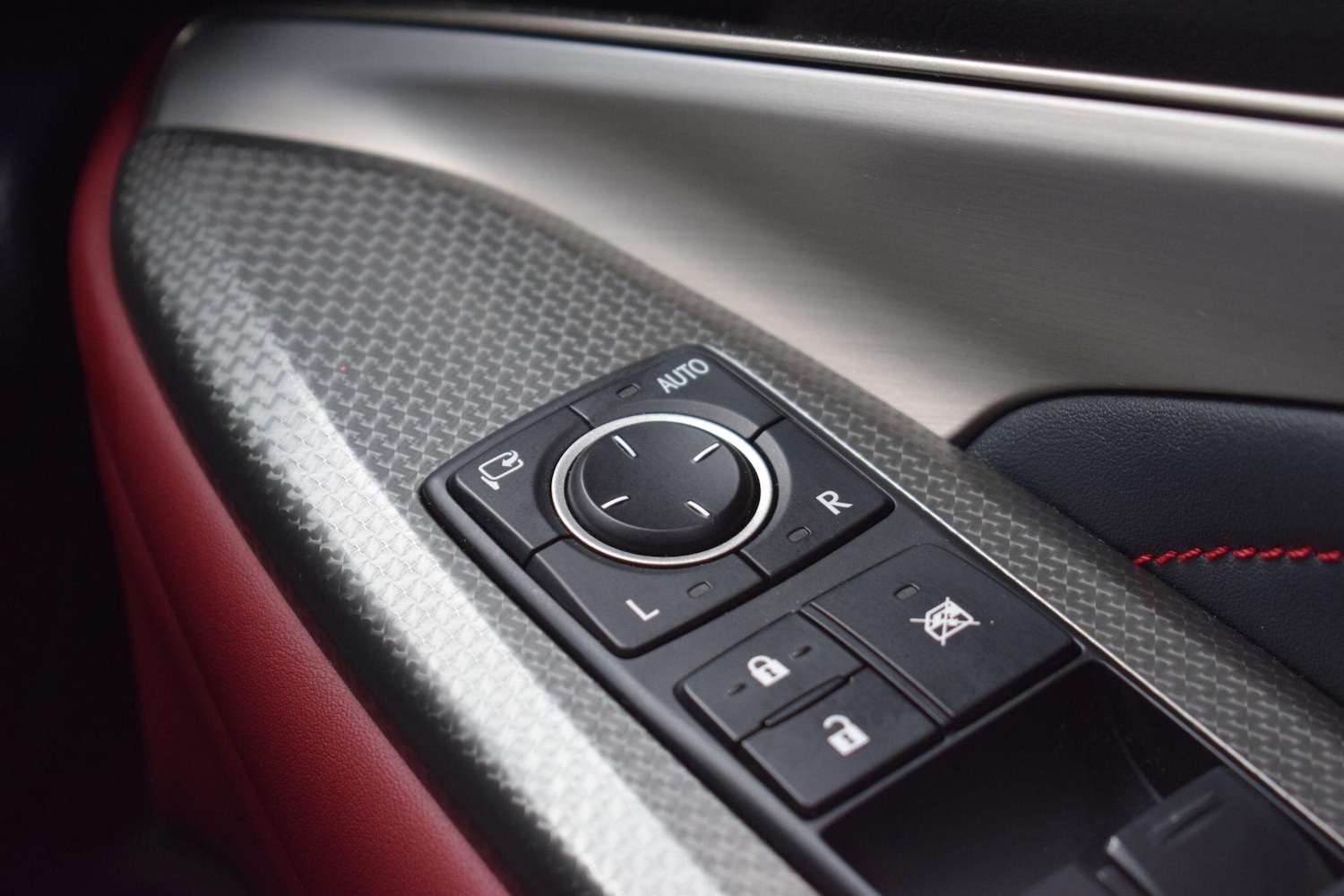 Used Lexus RC for sale - 78071734: Photo 26