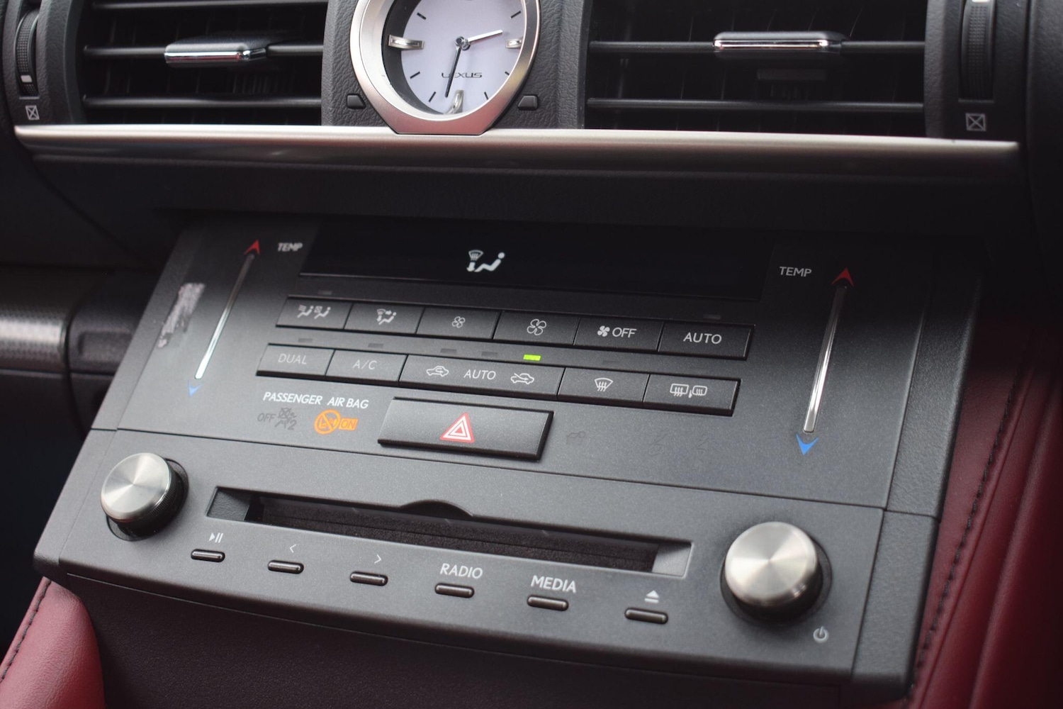 Used Lexus RC for sale - 78071734: Photo 32