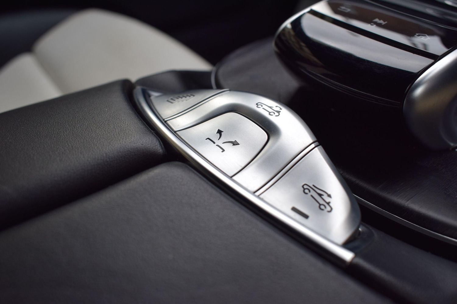 Used Mercedes-Benz E Class 2018 for sale - 76689766: Photo 48