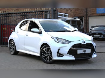 Used Toyota Yaris 2023 for sale - 78276463: Photo