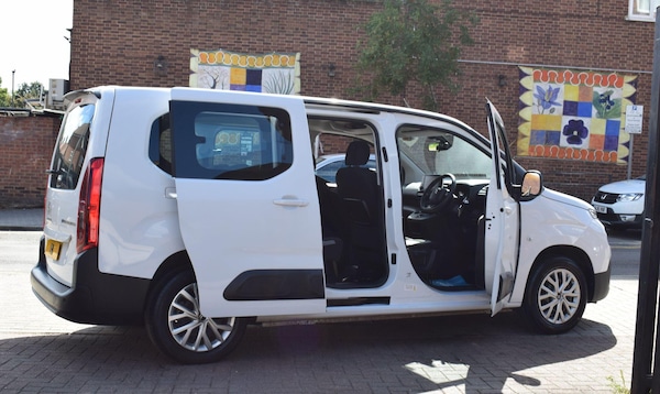 Used Citroen Berlingo 2023 for sale - 76215270: Photo 8