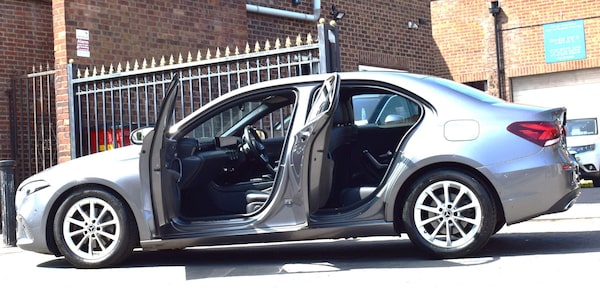 Used Mercedes-Benz A-Class 2020 for sale - 75563328: Photo 16