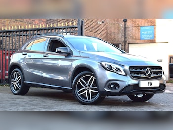 Used Mercedes-Benz GLA 2019 for sale - 76935768: Photo
