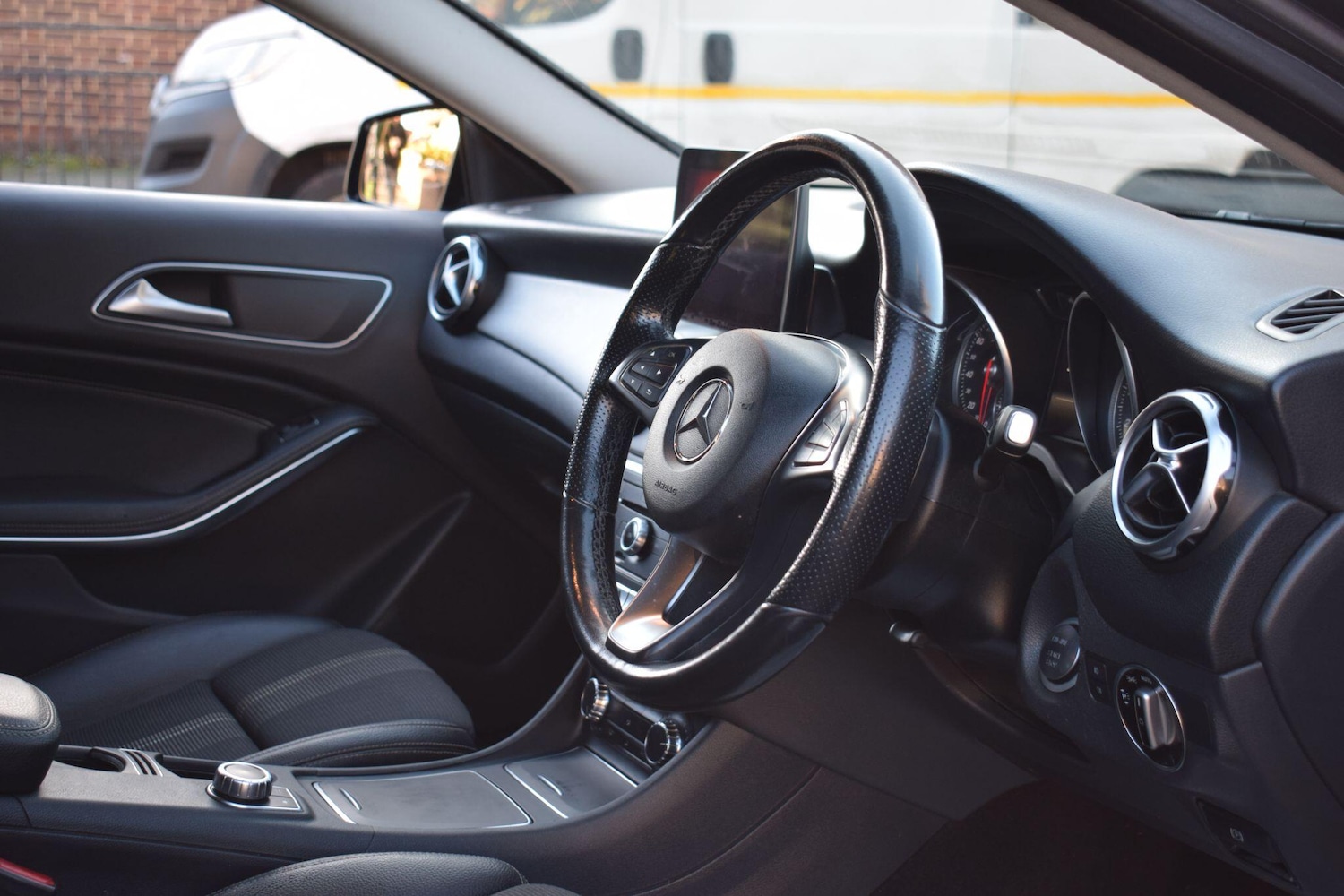 Used Mercedes-Benz GLA 2019 for sale - 76935768: Photo 5