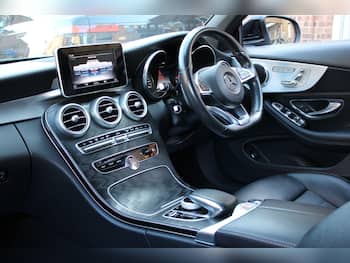 Used Mercedes-Benz C Class 2018 for sale - 79635405: Photo