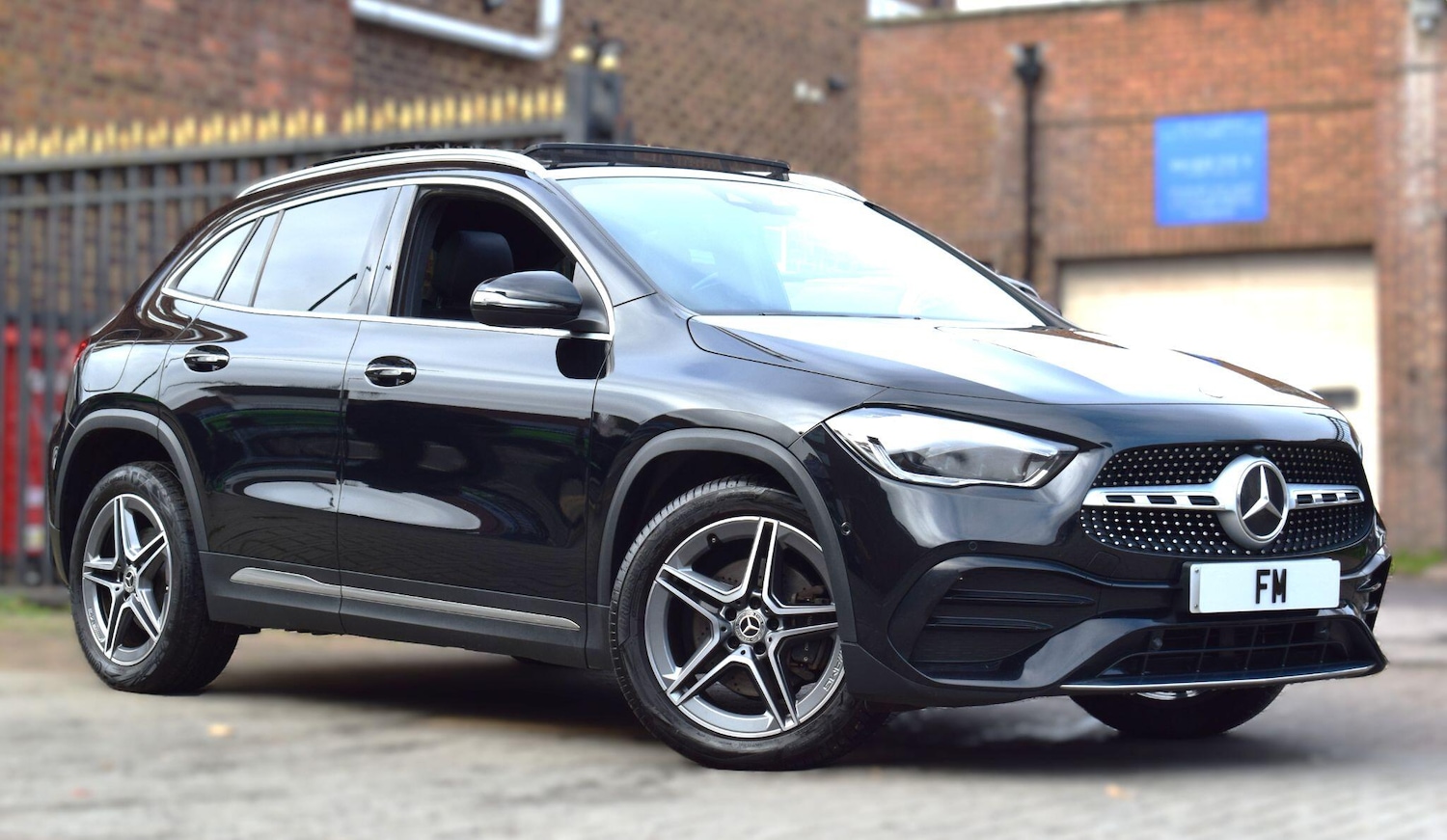 Used Mercedes-Benz GLA 2022 for sale - 76633707: Photo 1