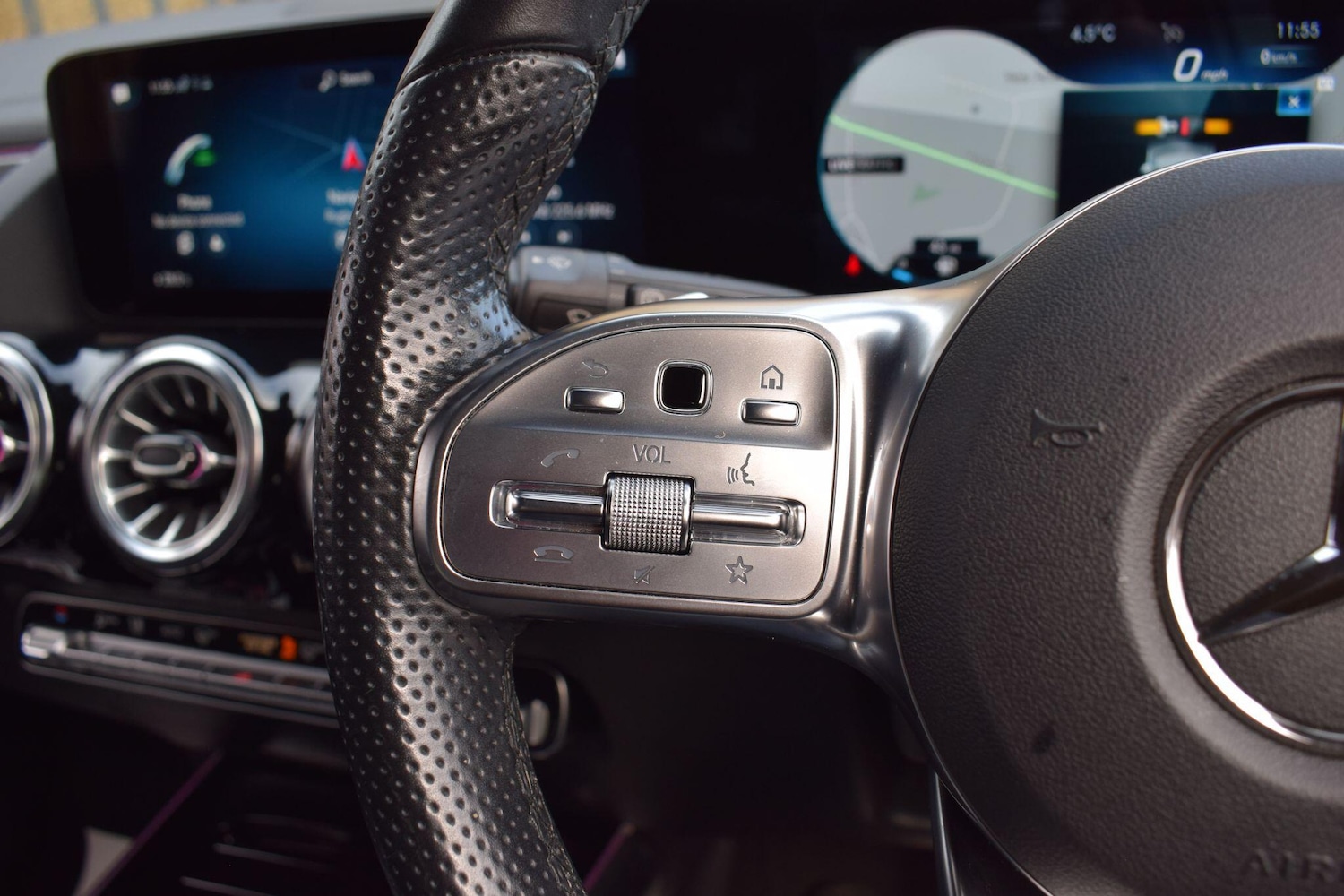 Used Mercedes-Benz GLA 2022 for sale - 76633707: Photo 29