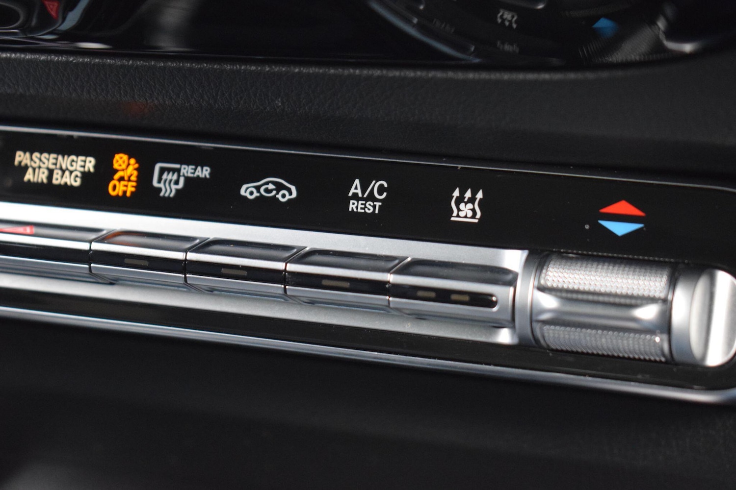 Used Mercedes-Benz GLA 2022 for sale - 76633707: Photo 33