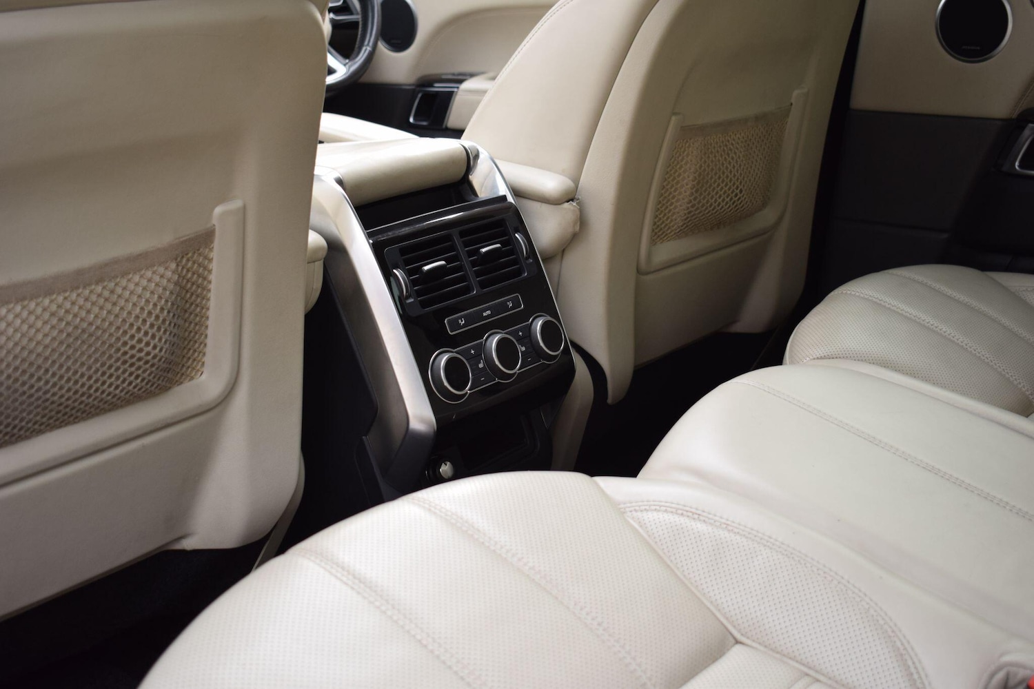 Used Land Rover Range Rover Sport 2016 for sale - 76349372: Photo 14