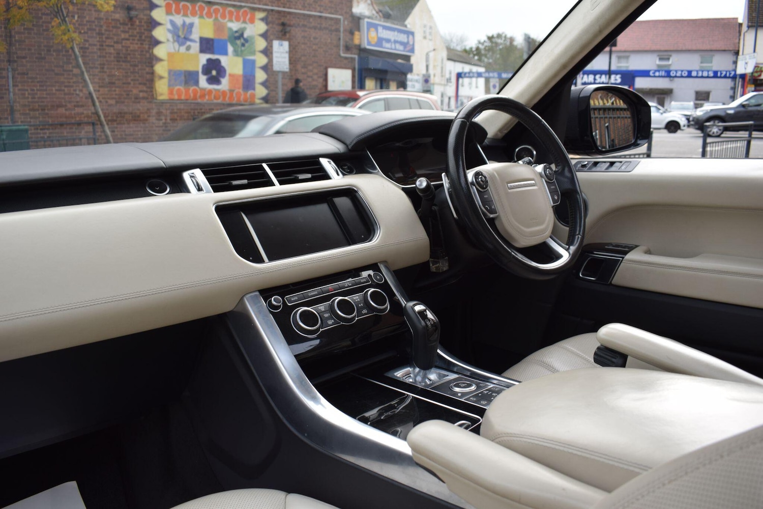 Used Land Rover Range Rover Sport 2016 for sale - 76349372: Photo 2