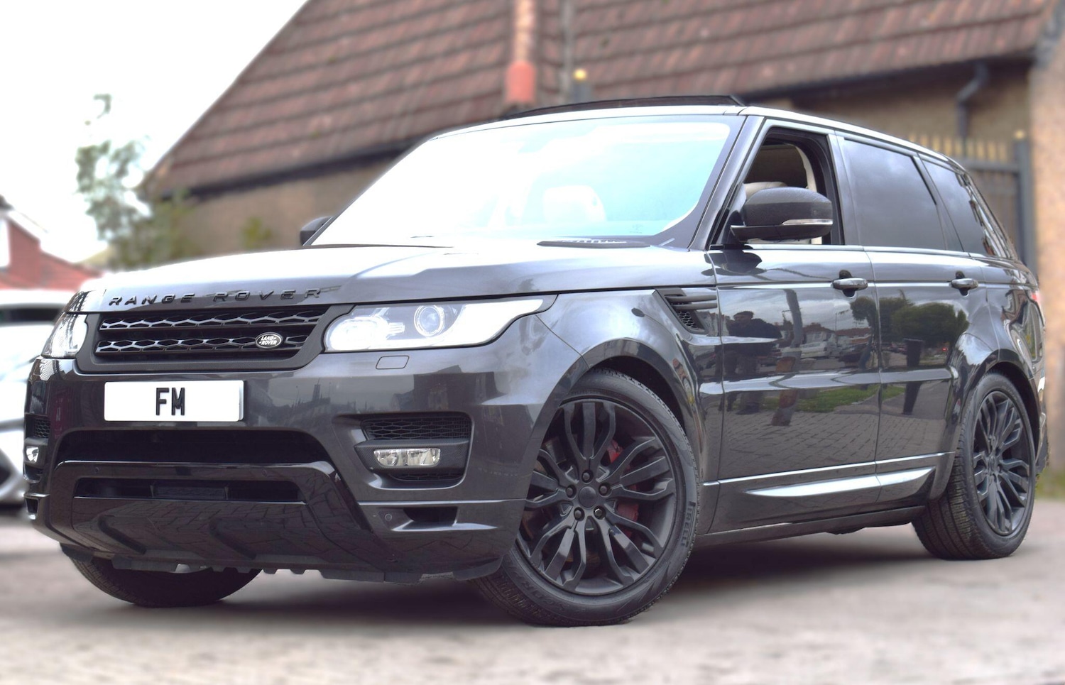 Used Land Rover Range Rover Sport 2016 for sale - 76349372: Photo 3