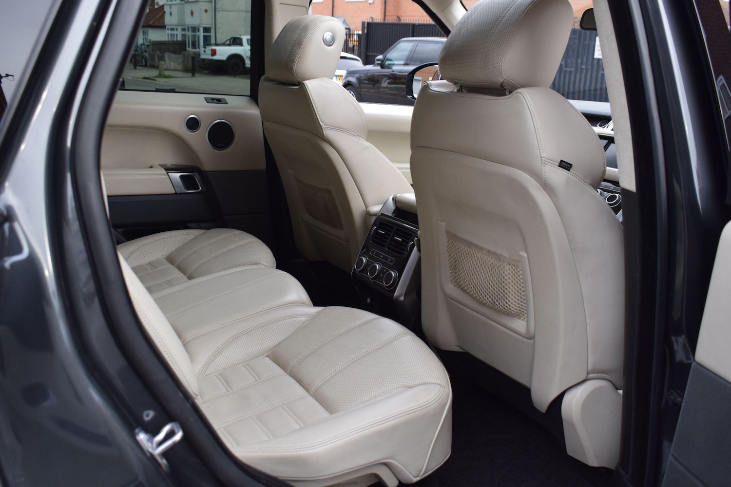 Used Land Rover Range Rover Sport 2016 for sale - 76349372: Photo 36