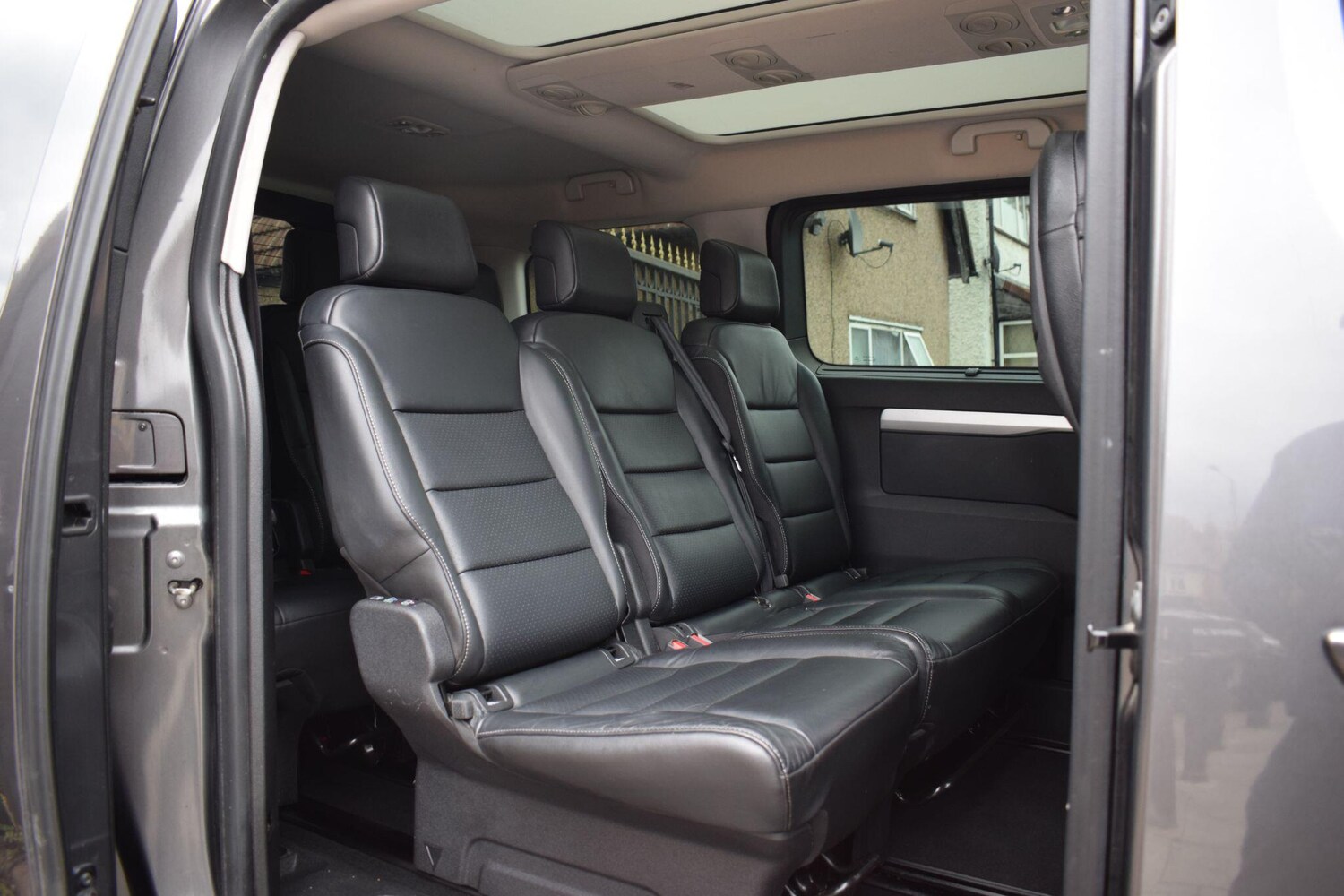 Used Peugeot Traveller 2020 for sale - 76085013: Photo 12