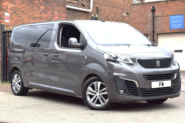 Used Peugeot Traveller 2020 for sale - 76085013: Photo 1