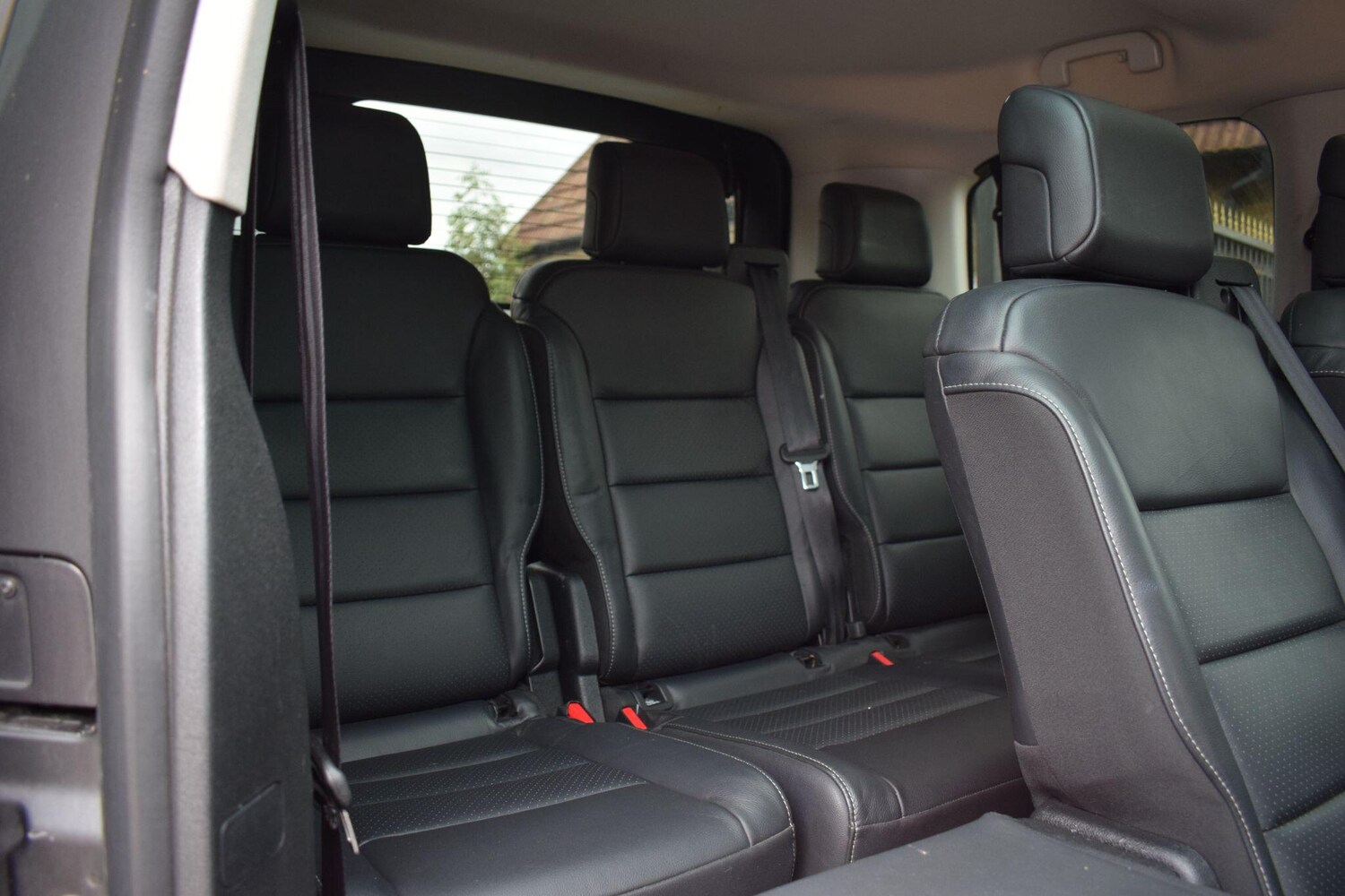 Used Peugeot Traveller 2020 for sale - 76085013: Photo 30