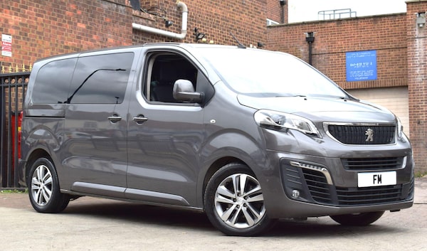 Used Peugeot Traveller 2020 for sale - 76085013: Photo 3