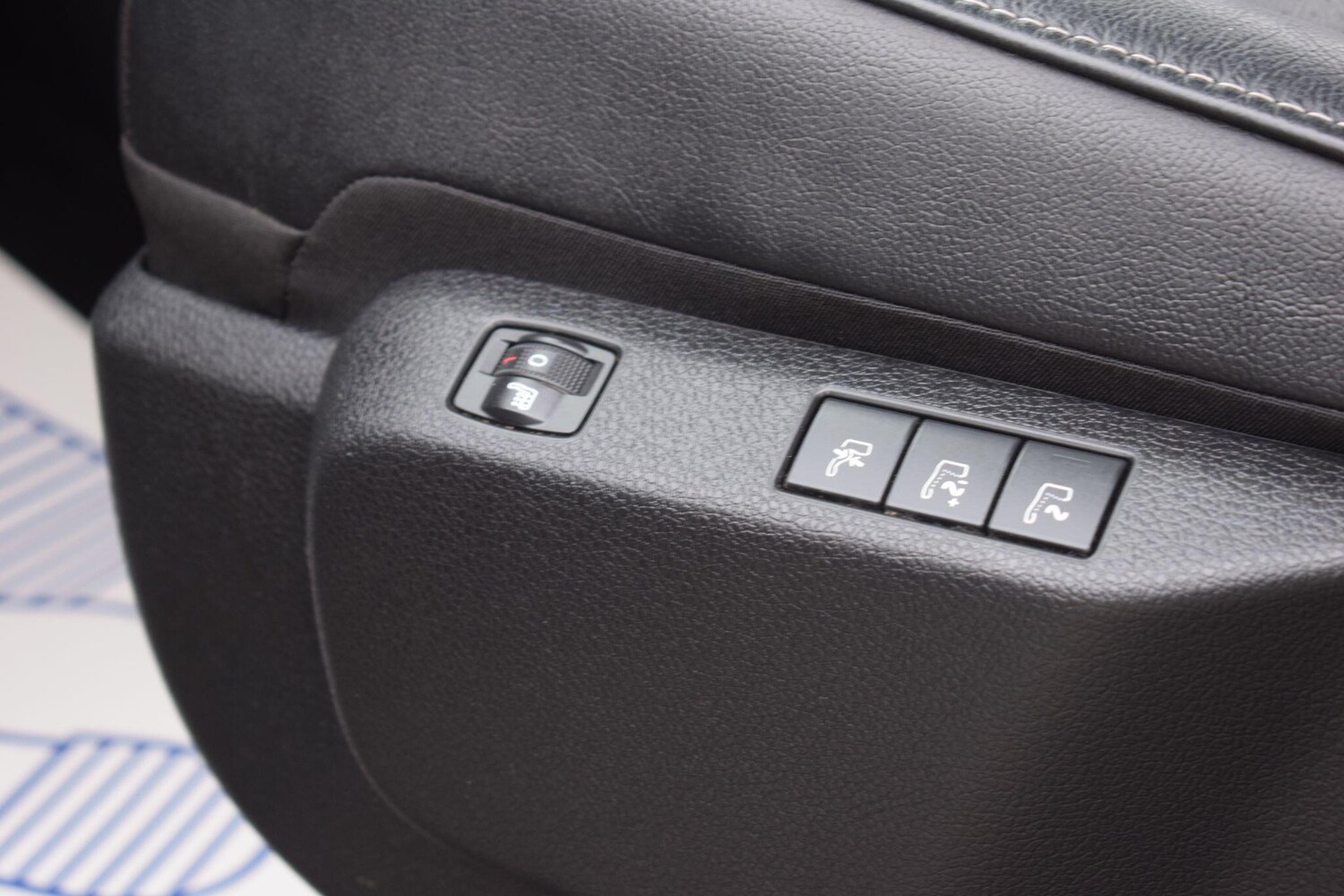 Used Peugeot Traveller 2020 for sale - 76085013: Photo 42